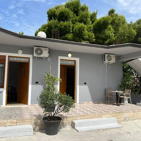 Guesthouse Vlorë Buitenkant foto